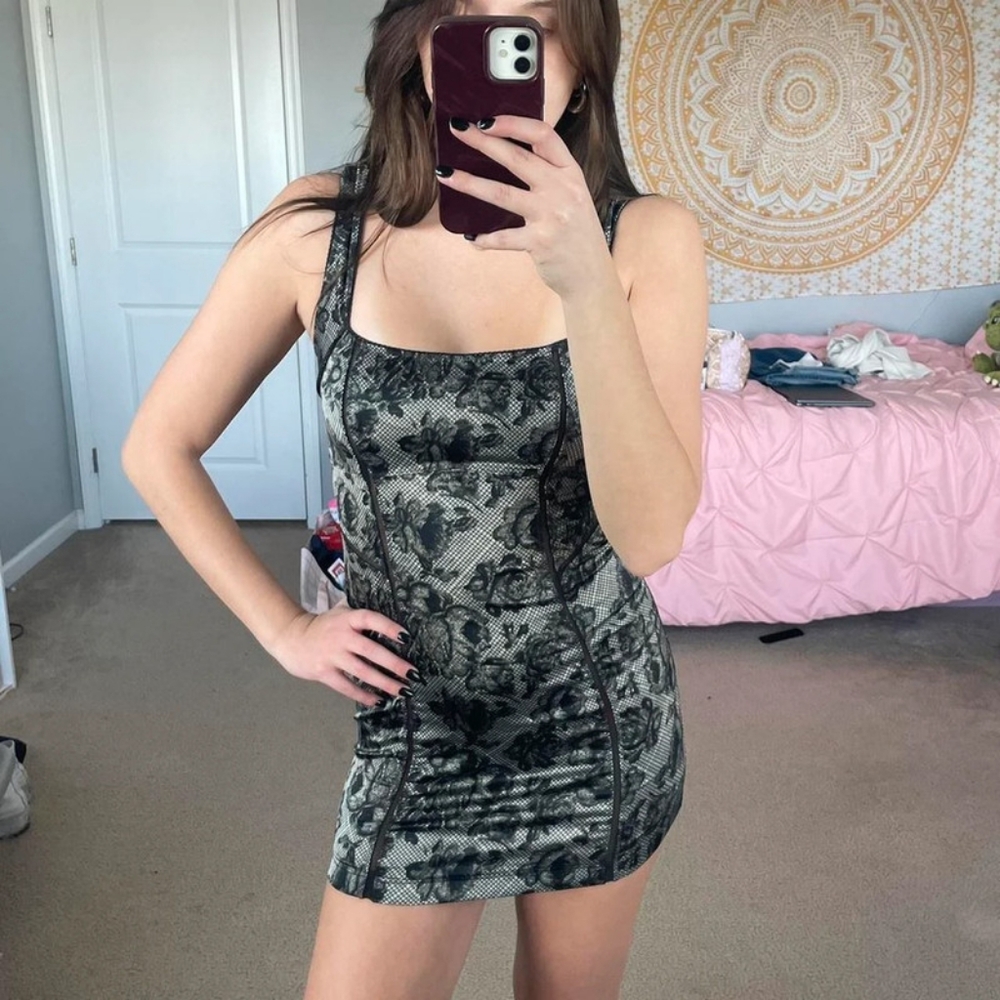 bershka Green Black Tank Top, S
